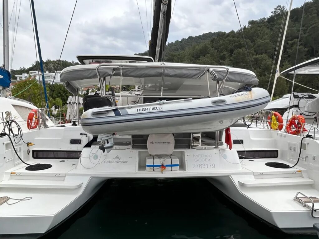 Yacht Image 1