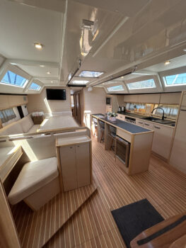 Yacht Image 8