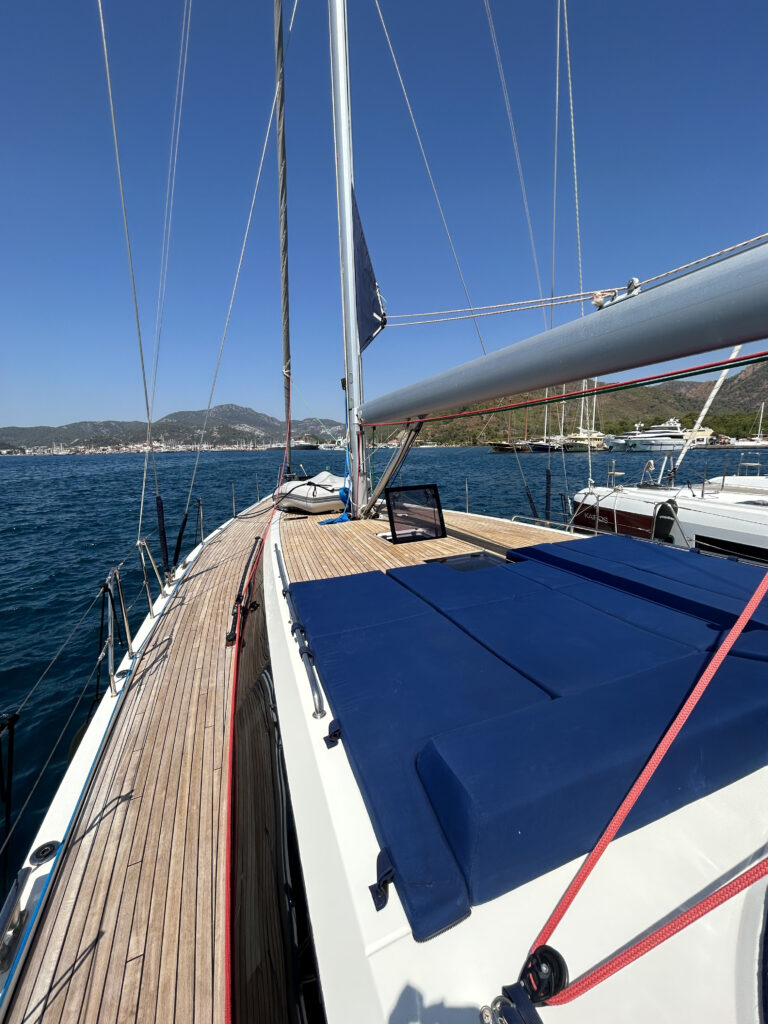 Yacht Image 21
