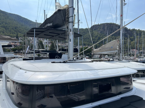 Yacht Image 8