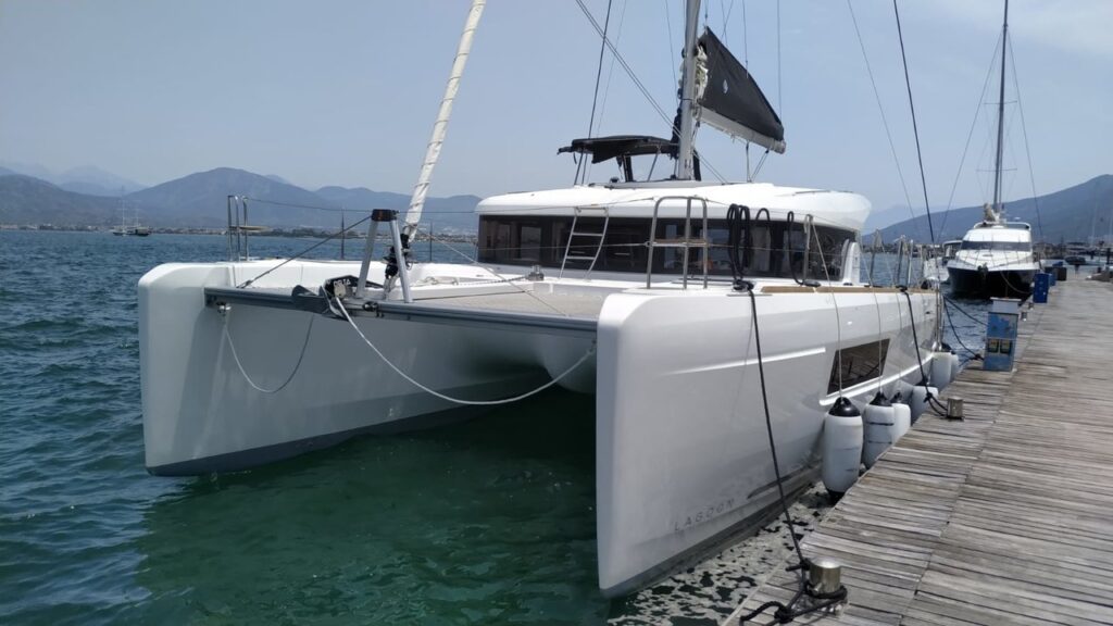 Yacht Image 1