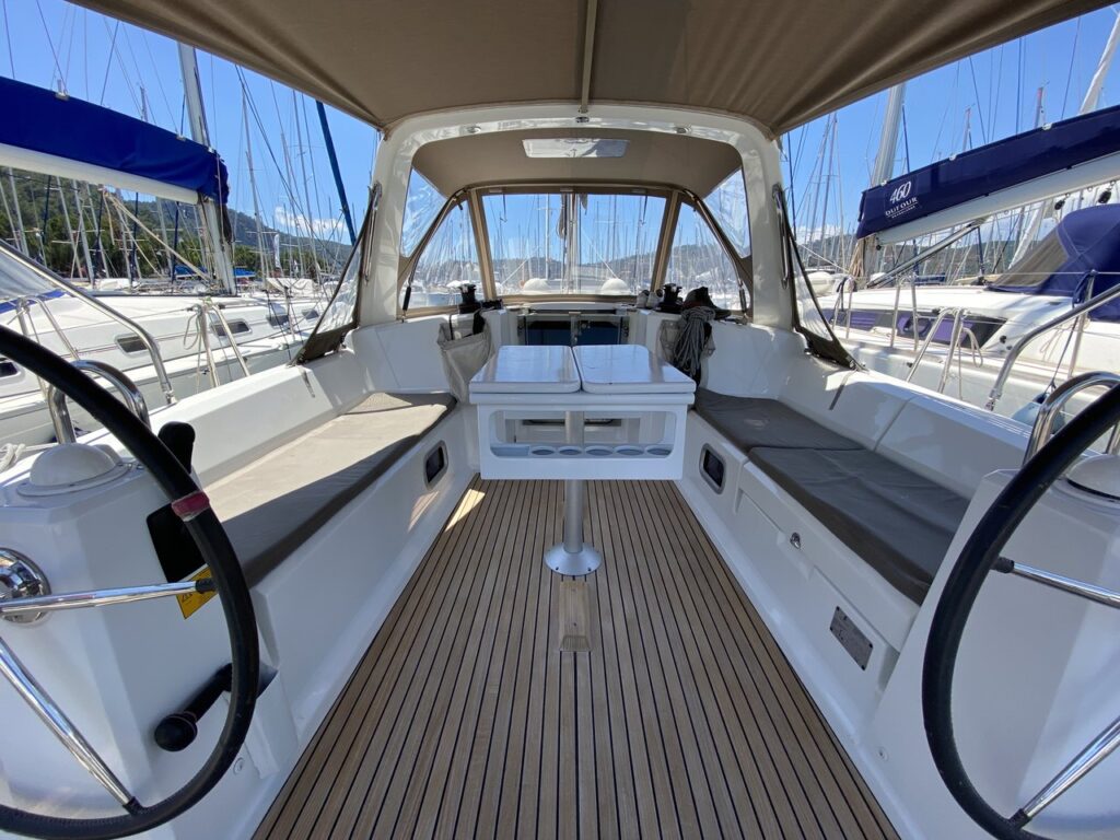 Yacht Image 3