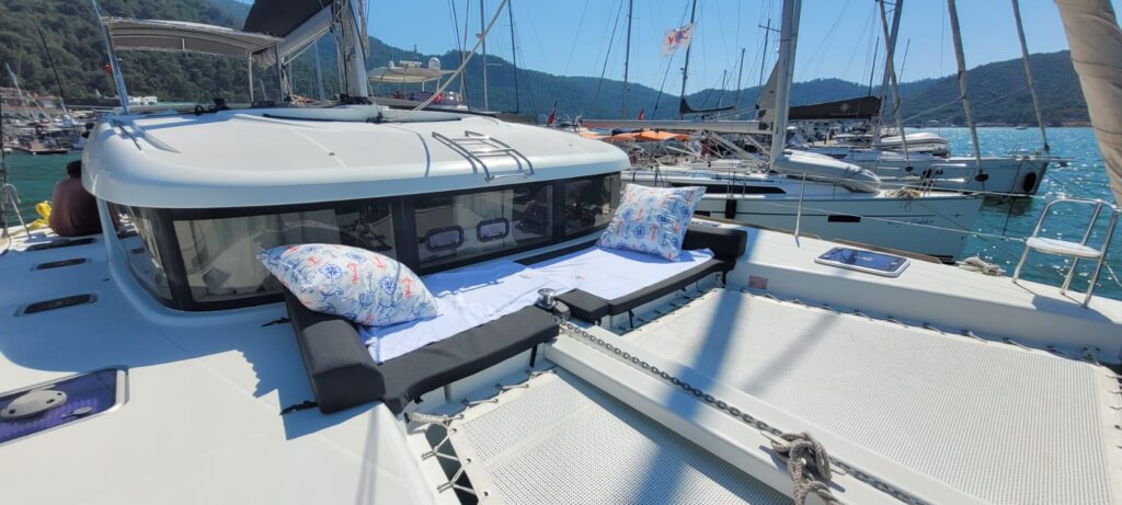 Yacht Image 20