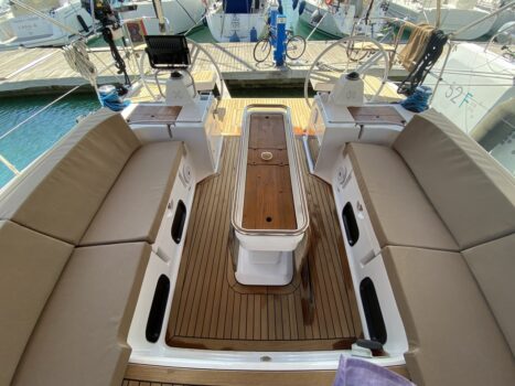 Yacht Image 5