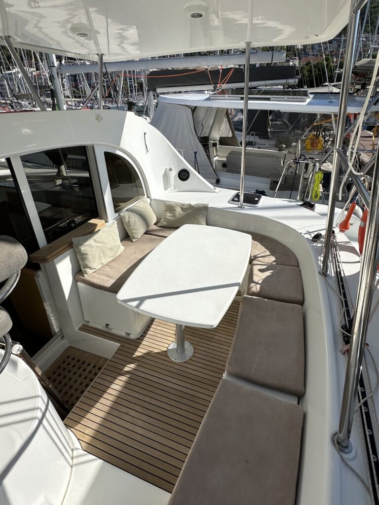 Yacht Image 4