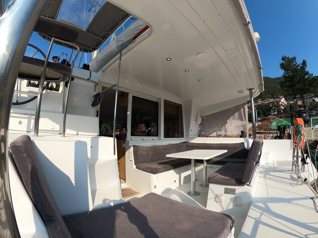 Yacht Image 6