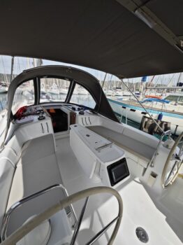 Yacht Image 6
