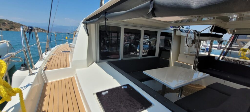 Yacht Image 33