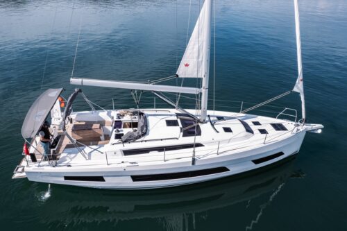Yacht Image 9