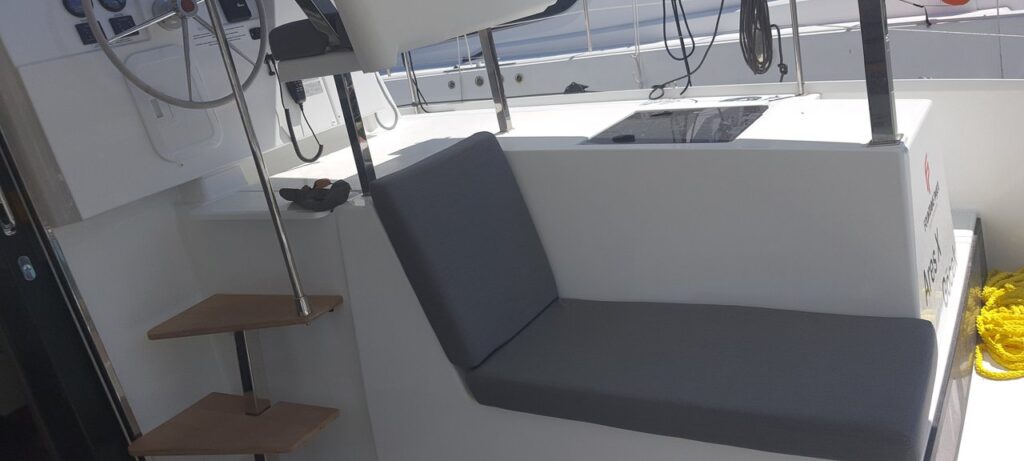 Yacht Image 12