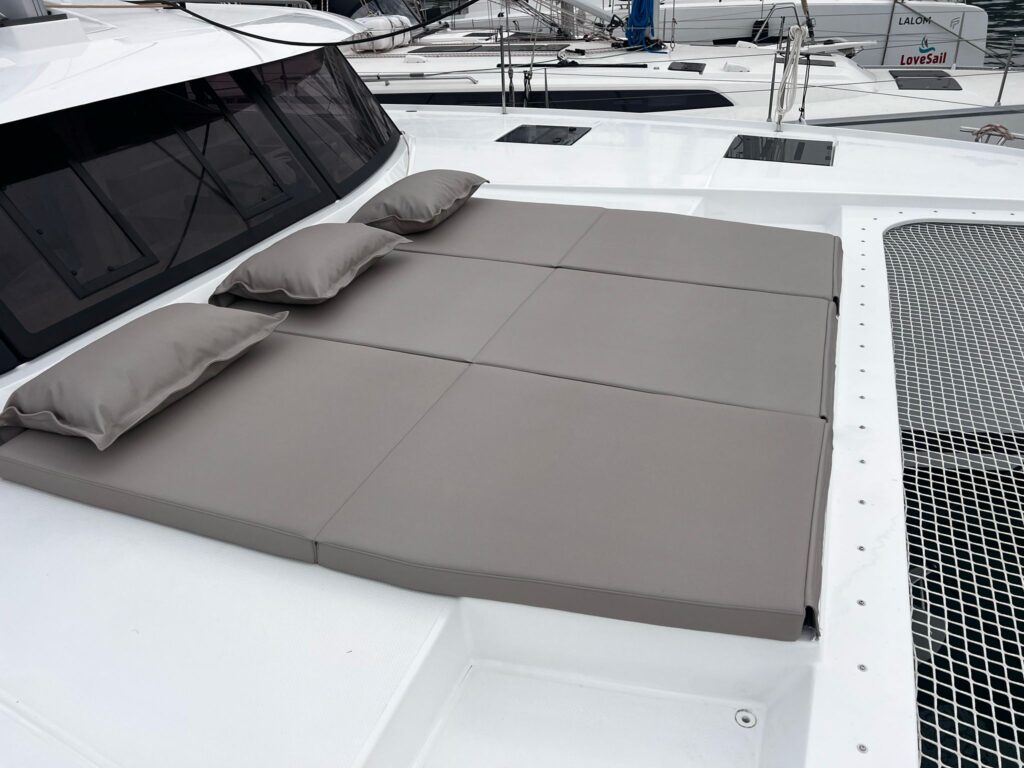 Yacht Image 15