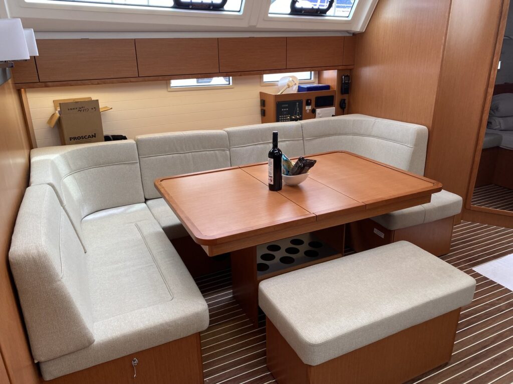 Yacht Image 5