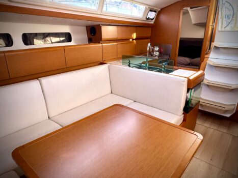 Yacht Image 6
