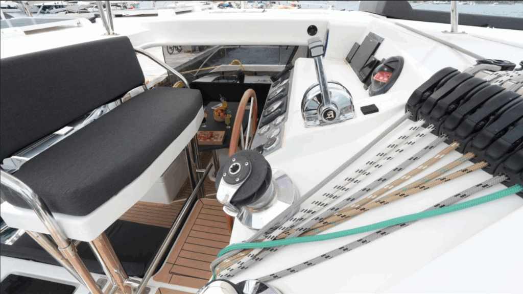 Yacht Image 27