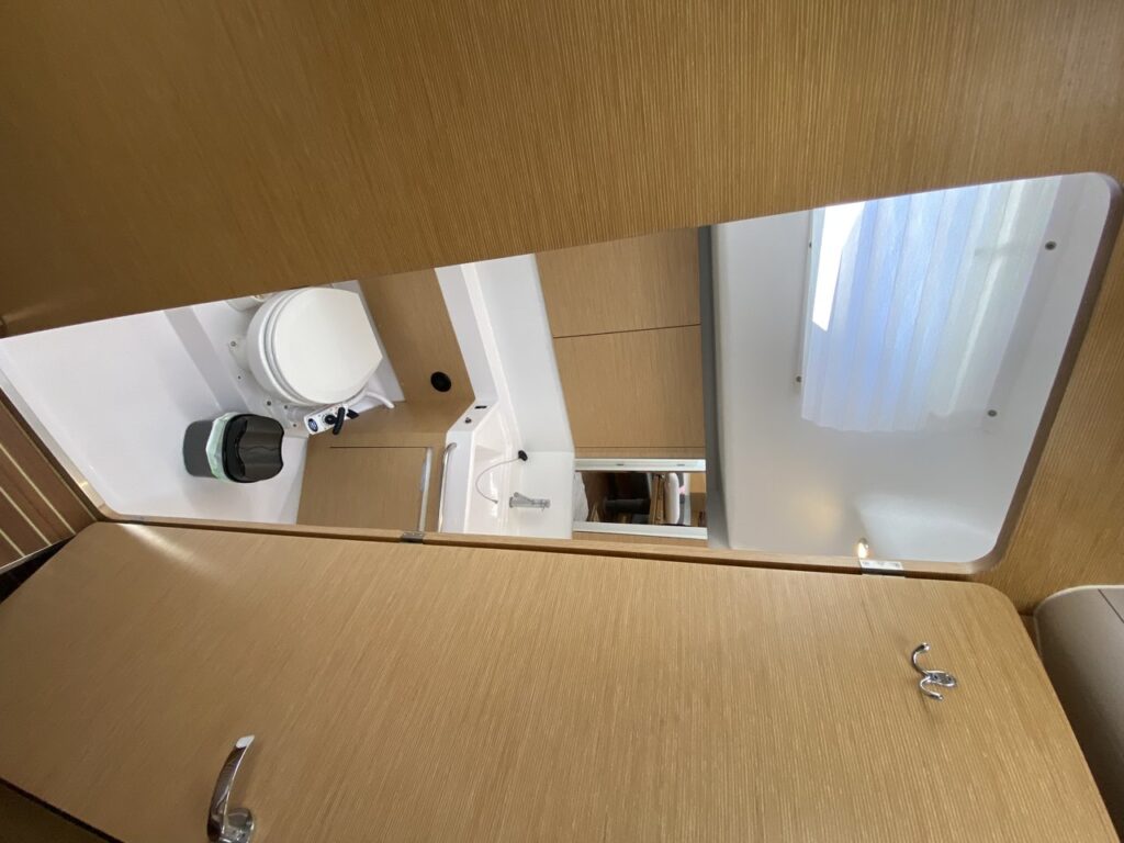 Yacht Image 16