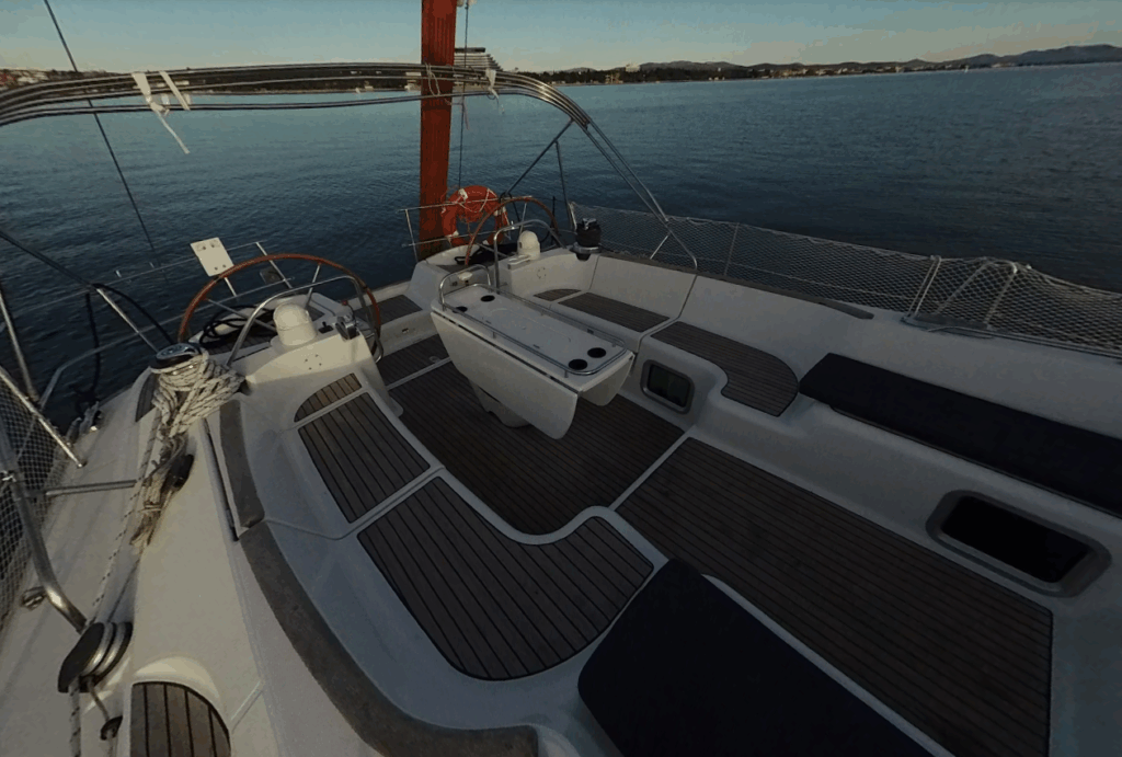 Yacht Image 8