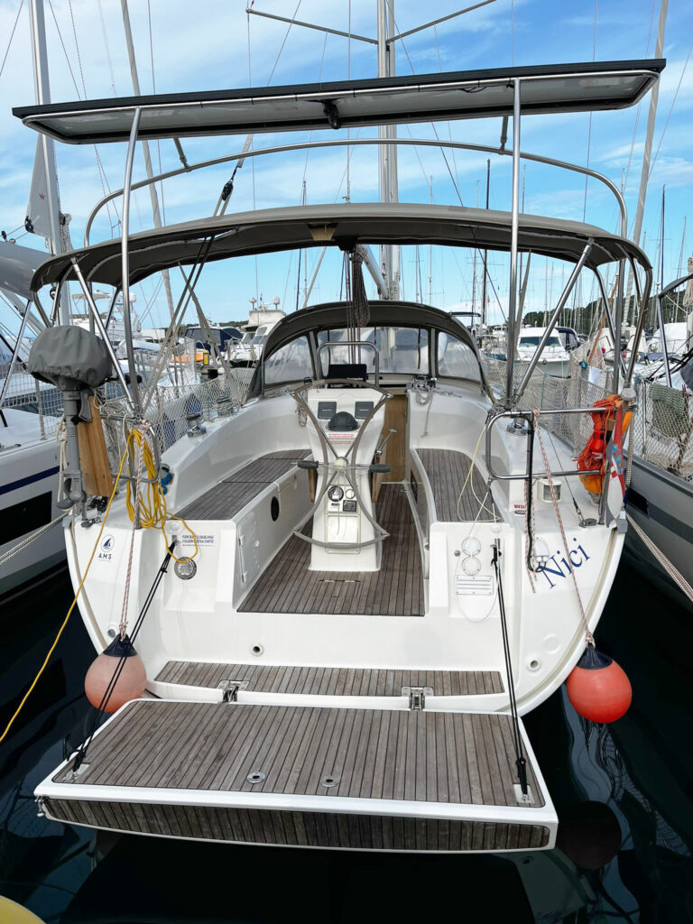 Yacht Image 1