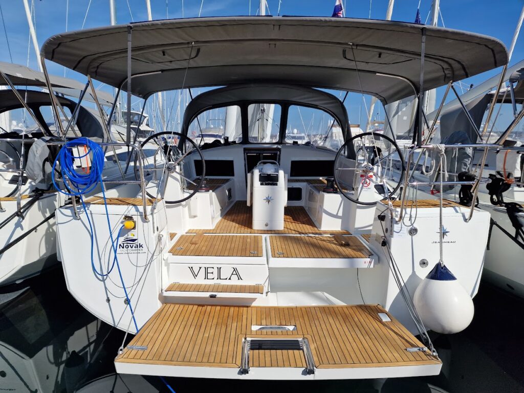 Yacht Image 1