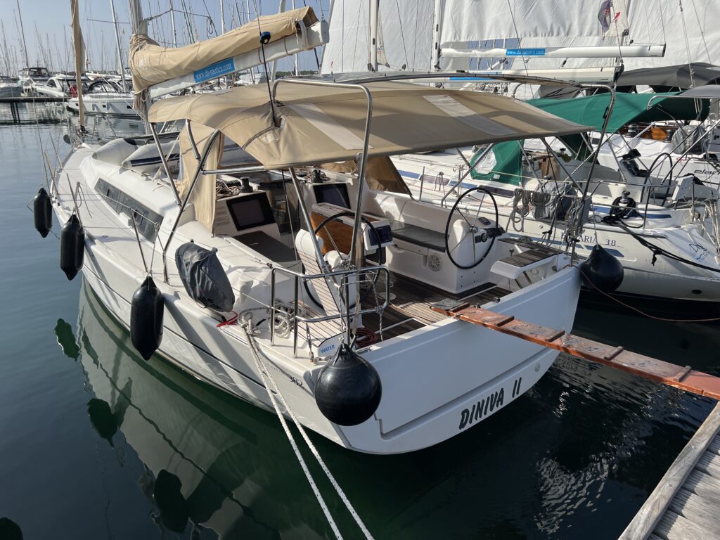 Yacht Image 3