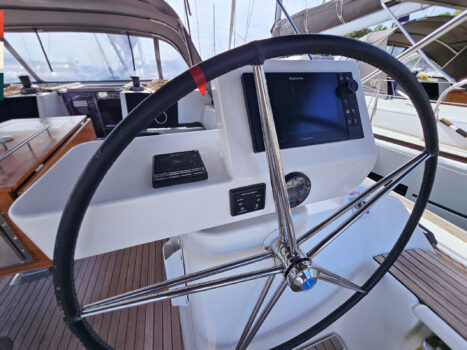 Yacht Image 5