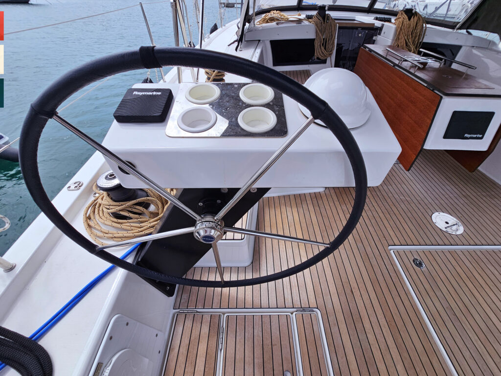 Yacht Image 6