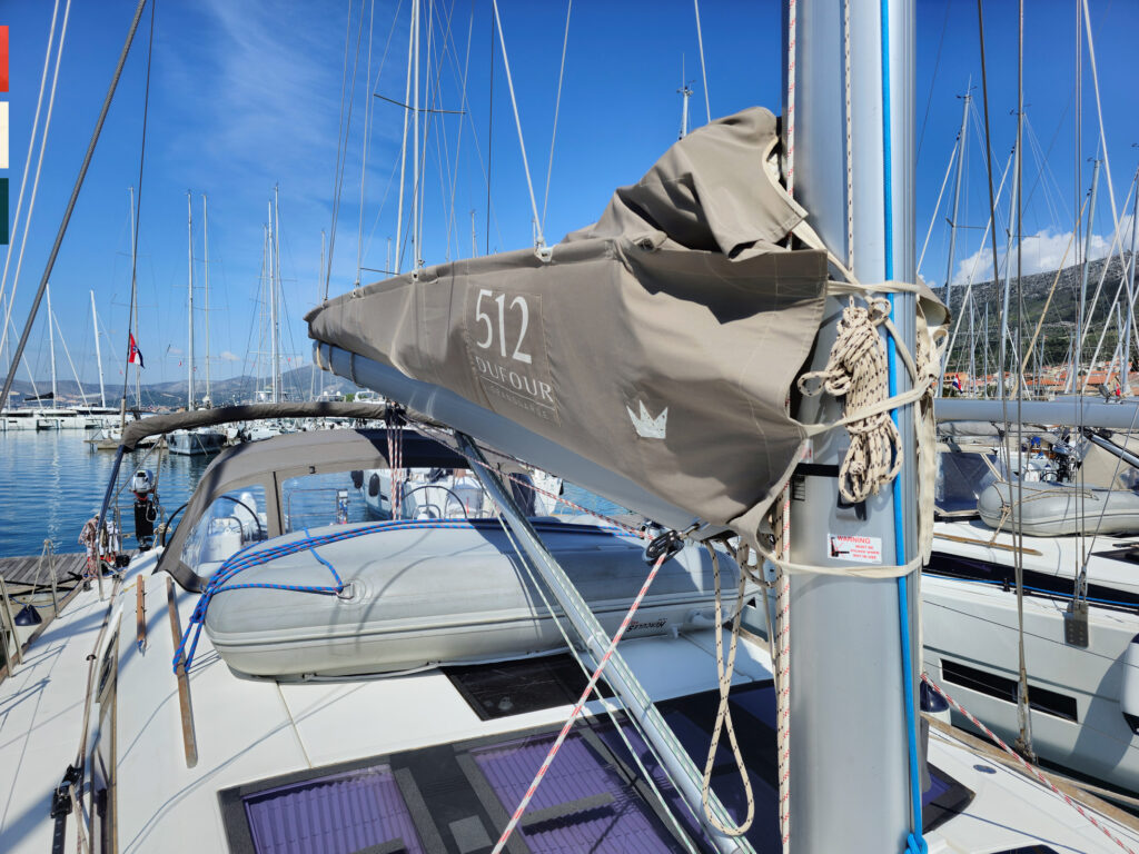 Yacht Image 13