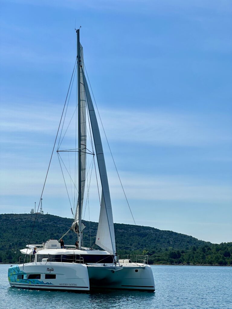 Yacht Image 5