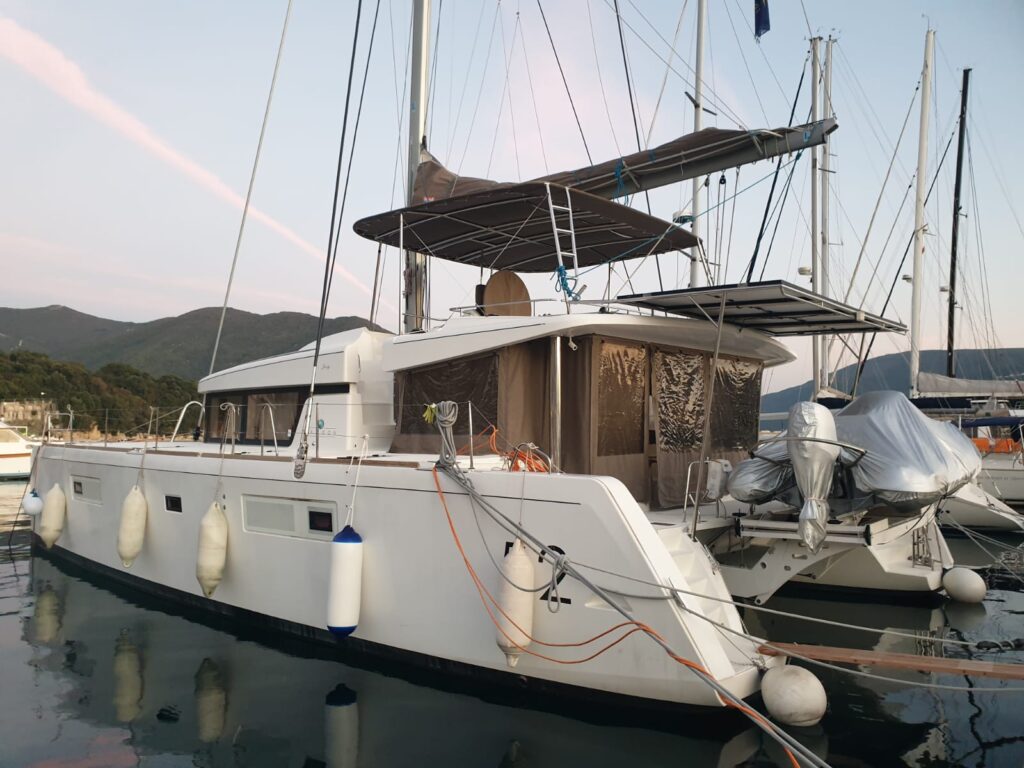 Yacht Image 4