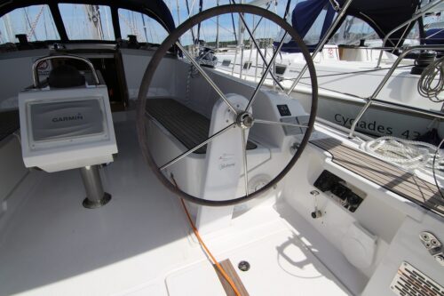 Yacht Image 5