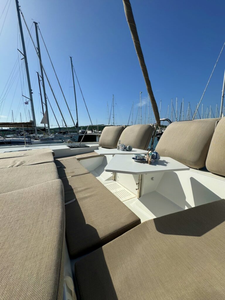 Yacht Image 5