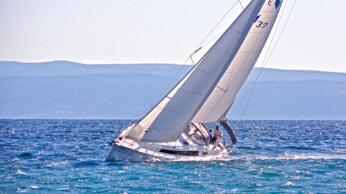 Yacht Image 4