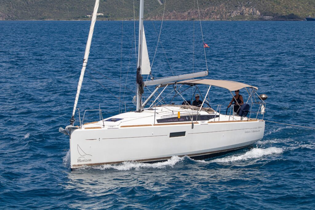 Yacht Image 9