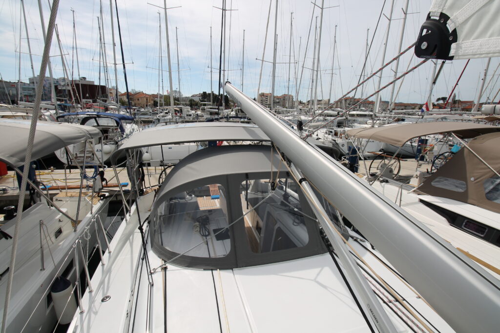Yacht Image 6