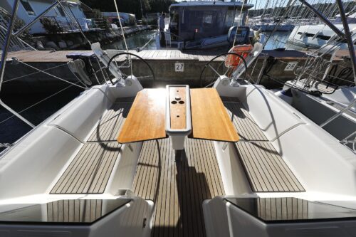 Yacht Image 7