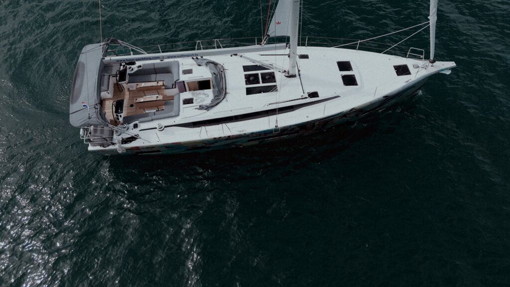 Yacht Image 7