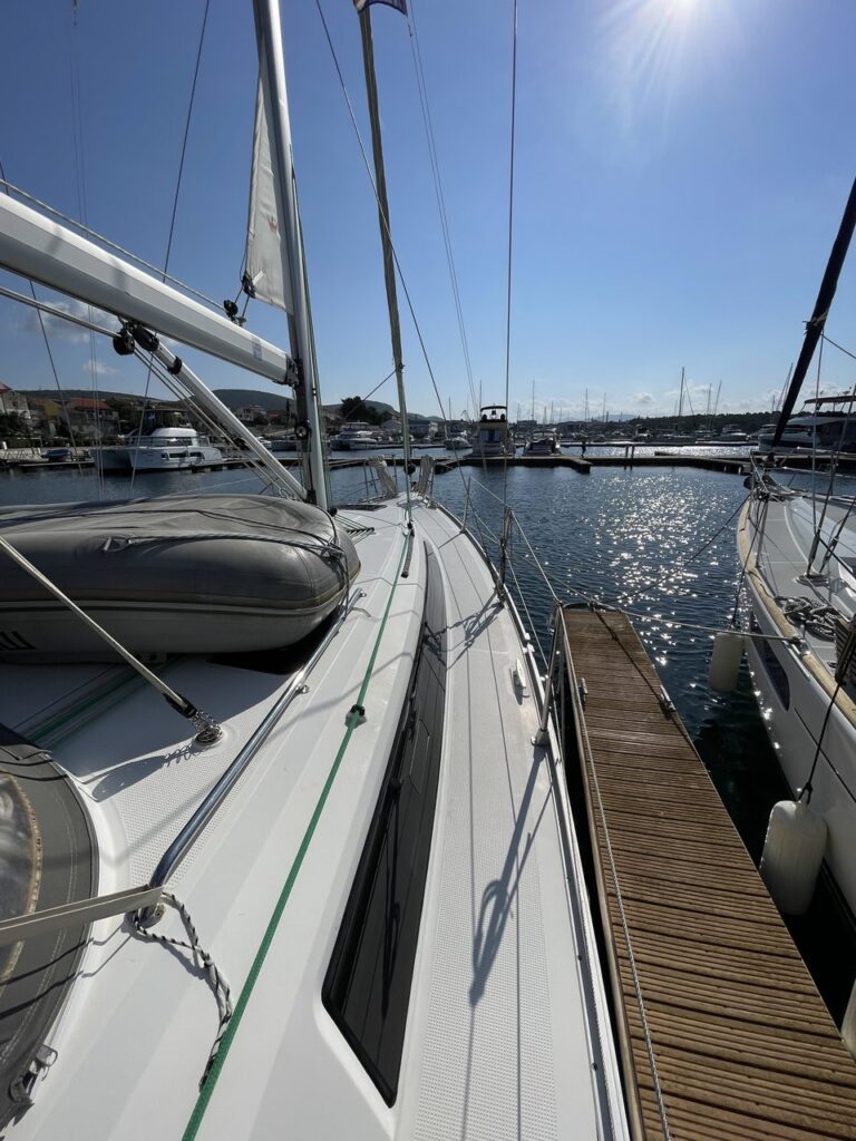 Yacht Image 6
