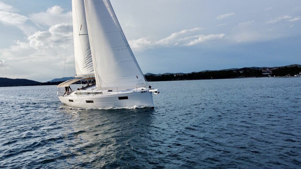 Yacht Image 10