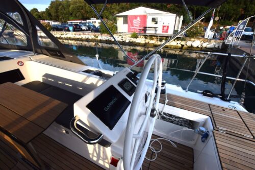 Yacht Image 6