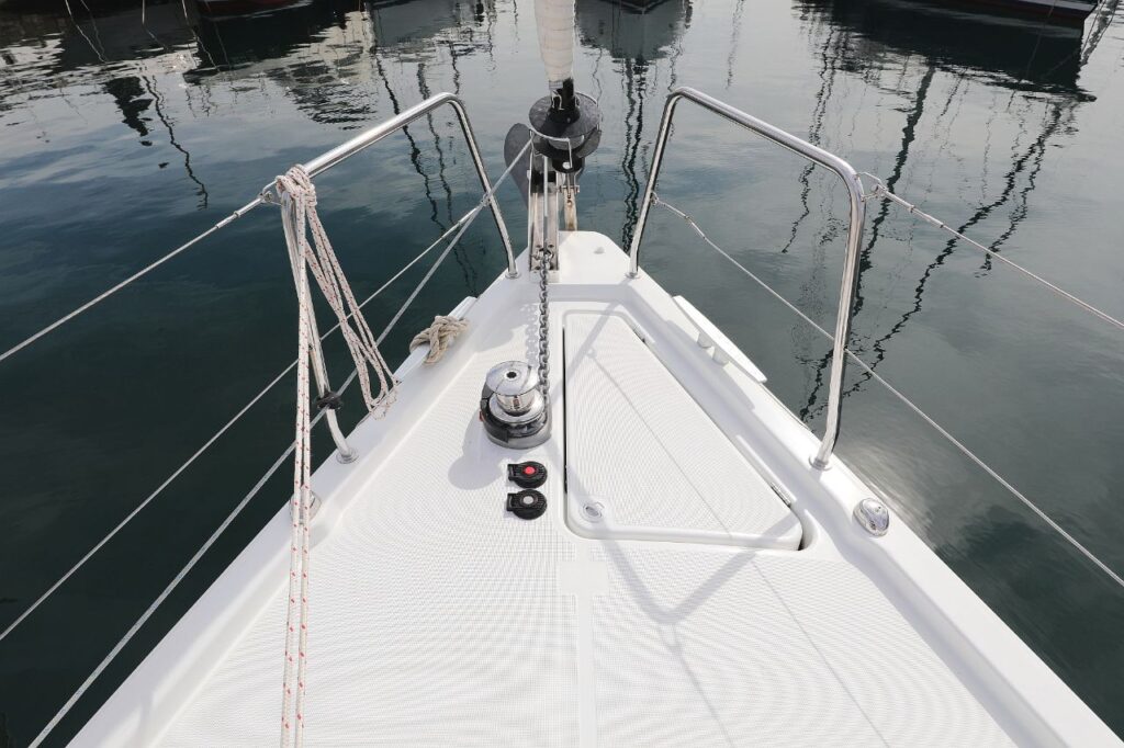 Yacht Image 15