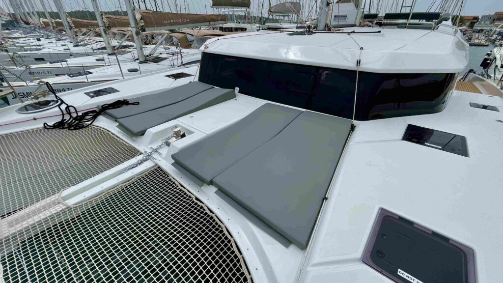 Yacht Image 24