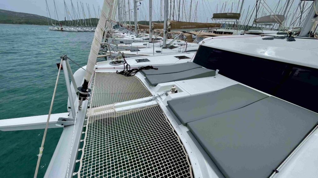 Yacht Image 25