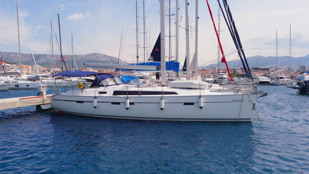Yacht Image 8