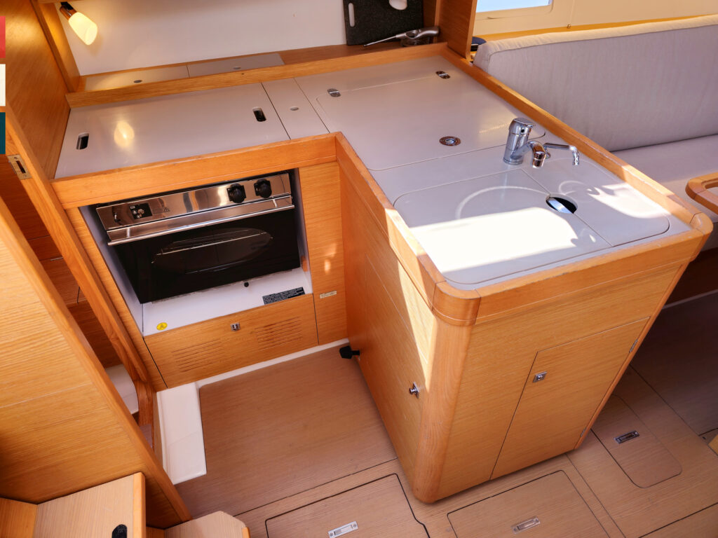 Yacht Image 20