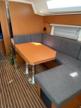 Yacht Image 5