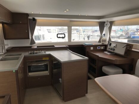 Yacht Image 4