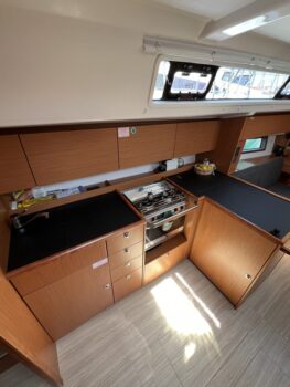 Yacht Image 7
