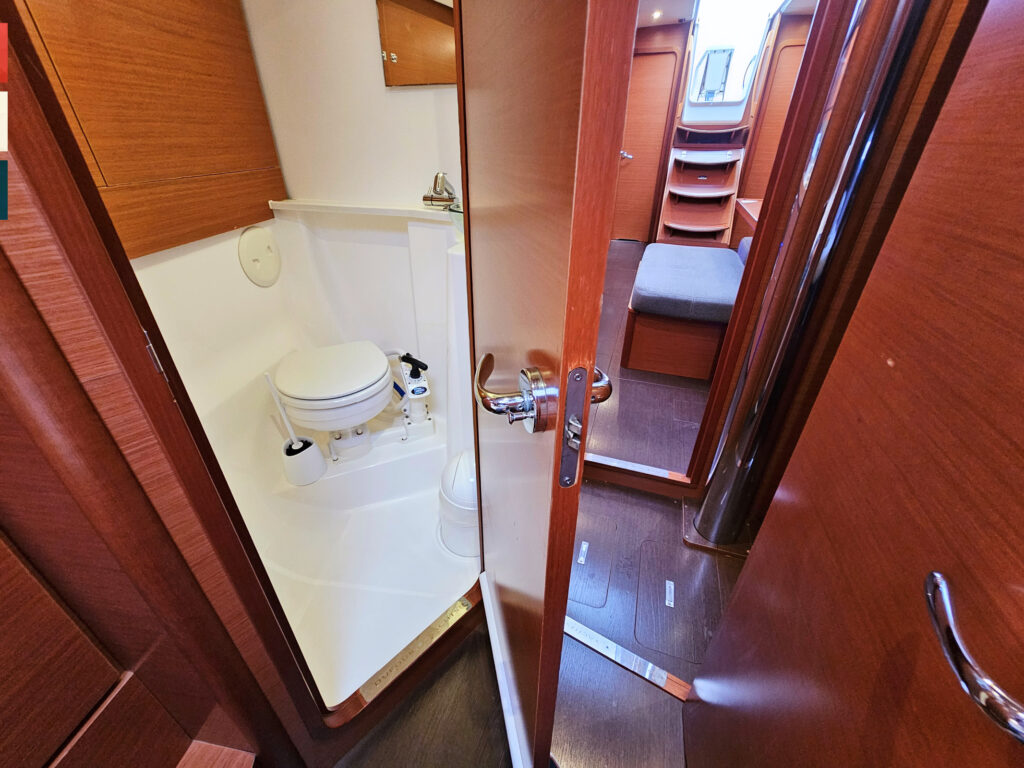 Yacht Image 43