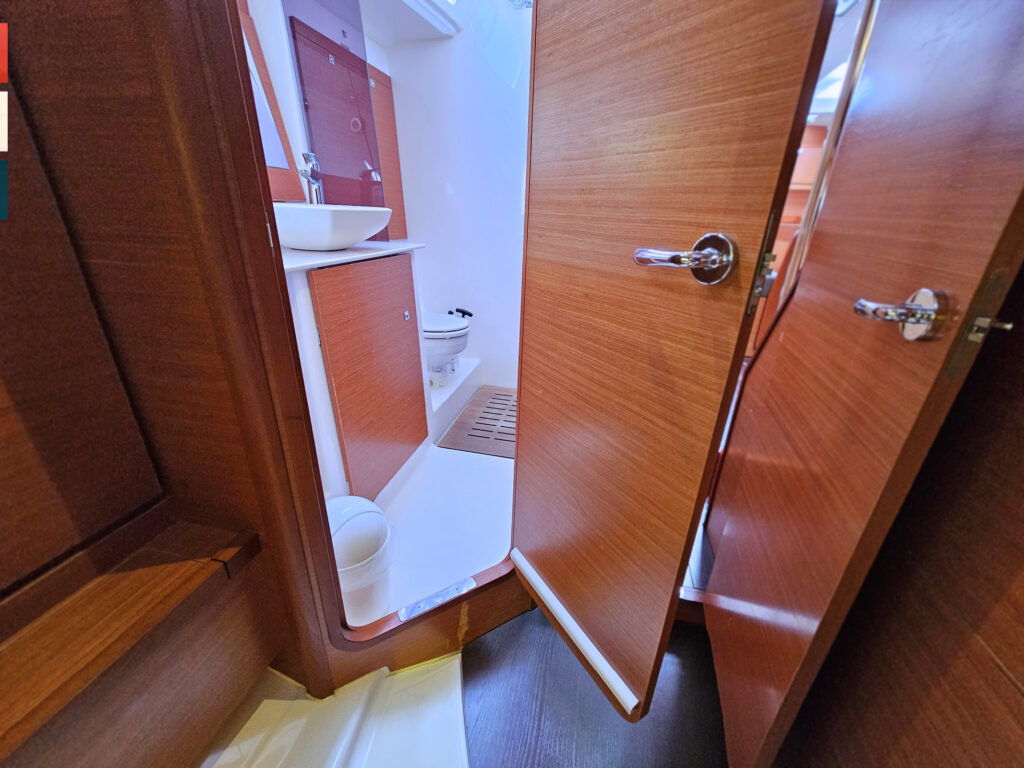 Yacht Image 49