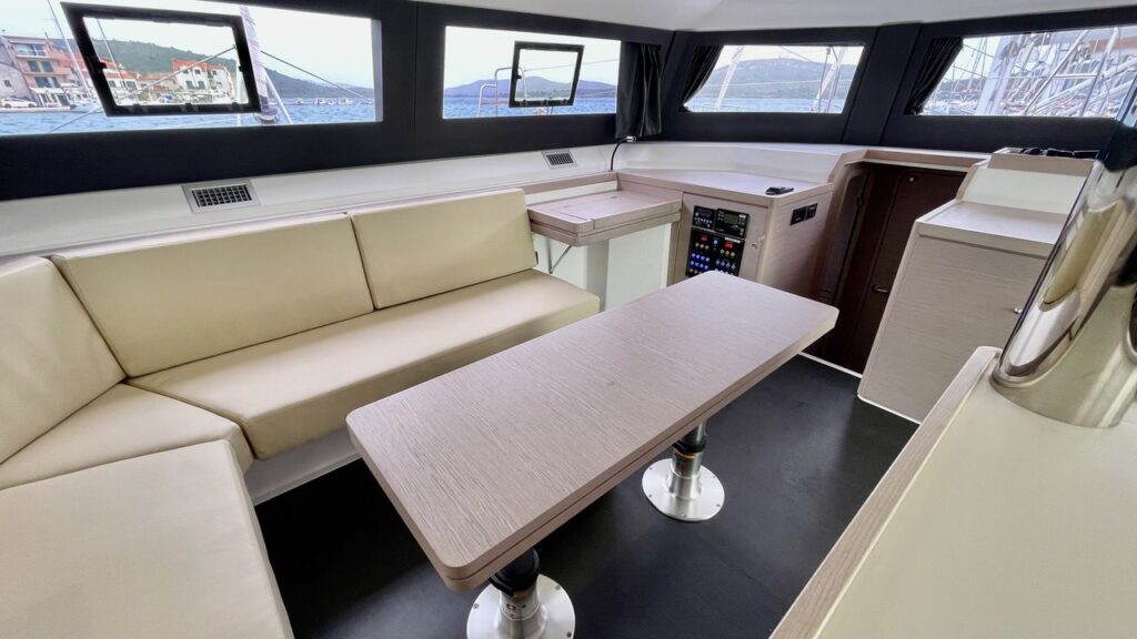 Yacht Image 28