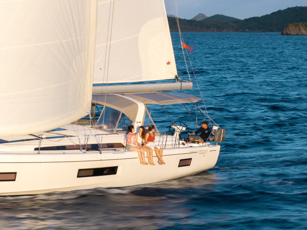 Yacht Image 34